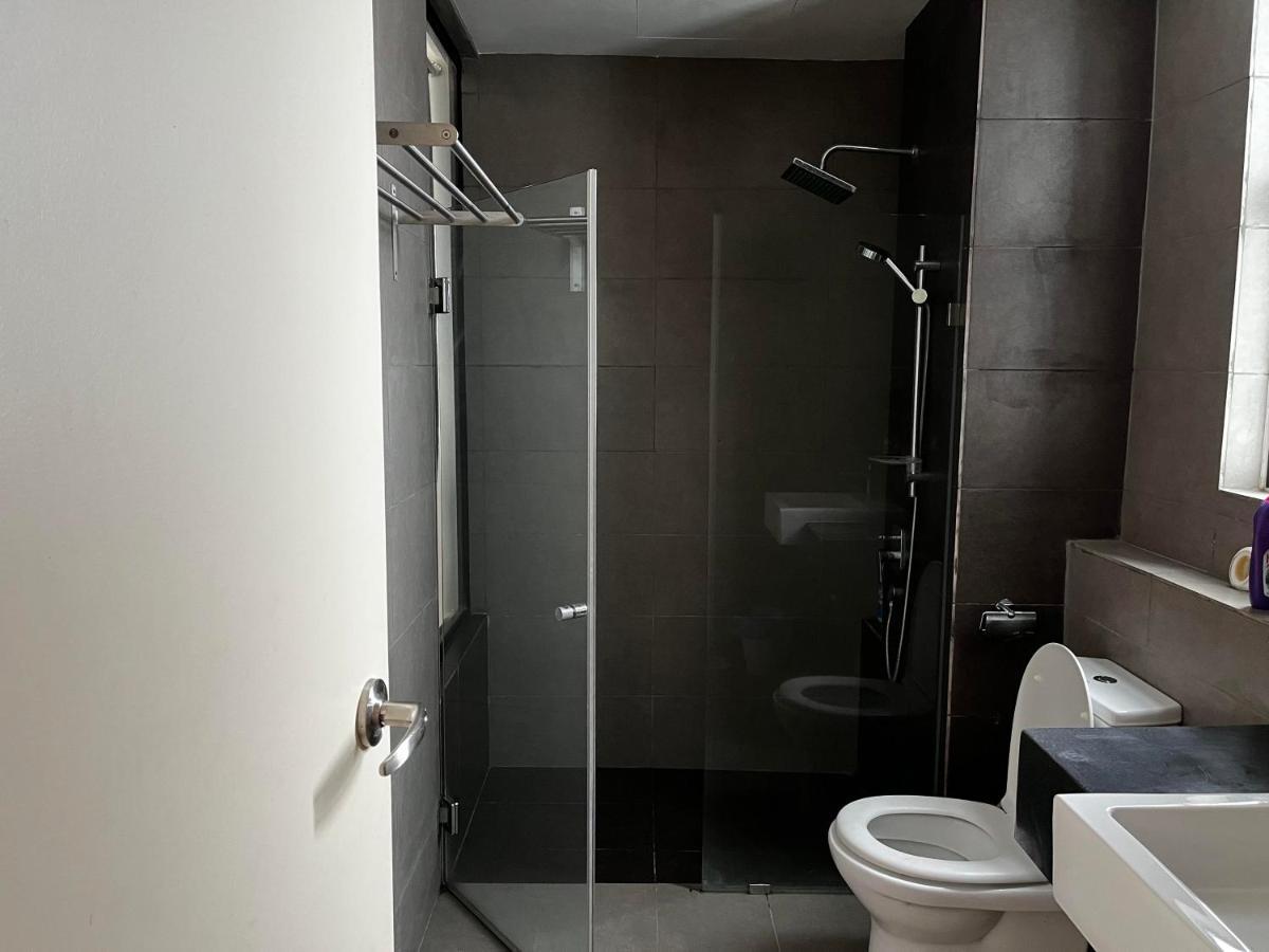 Casa Rv Homestay Mkh Boulevard קאג'אנג מראה חיצוני תמונה