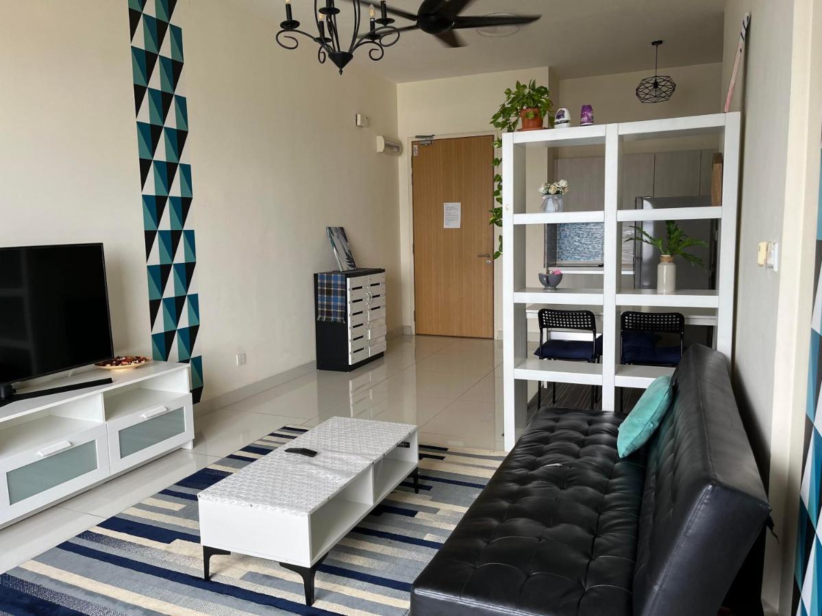 Casa Rv Homestay Mkh Boulevard קאג'אנג מראה חיצוני תמונה